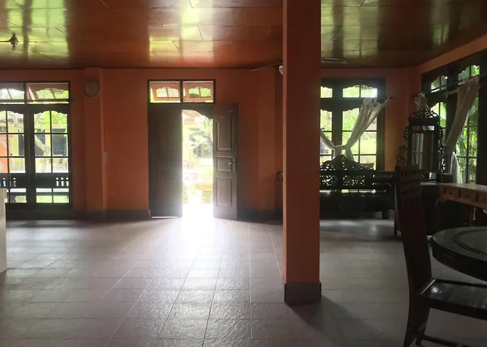 Nyoman House