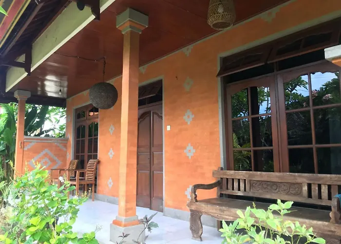 Nyoman House レギャン